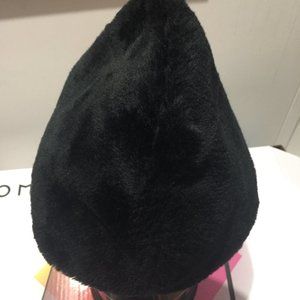 VINTAGE FAUX FUR HATS SIZE L